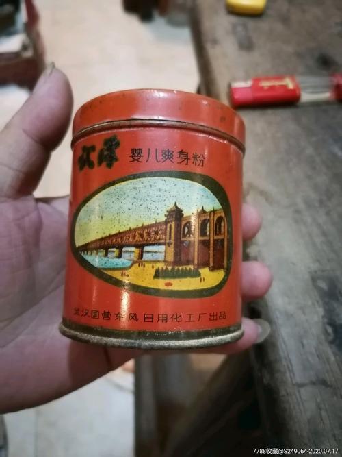 早期旧用品盒子